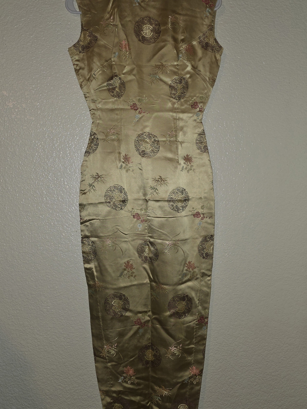 Silk-Effect Embroidered Cheongsam Dress in Olive Gold